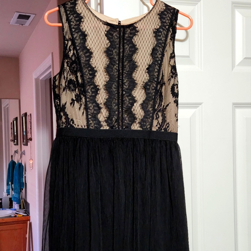 Tan & black lace dress